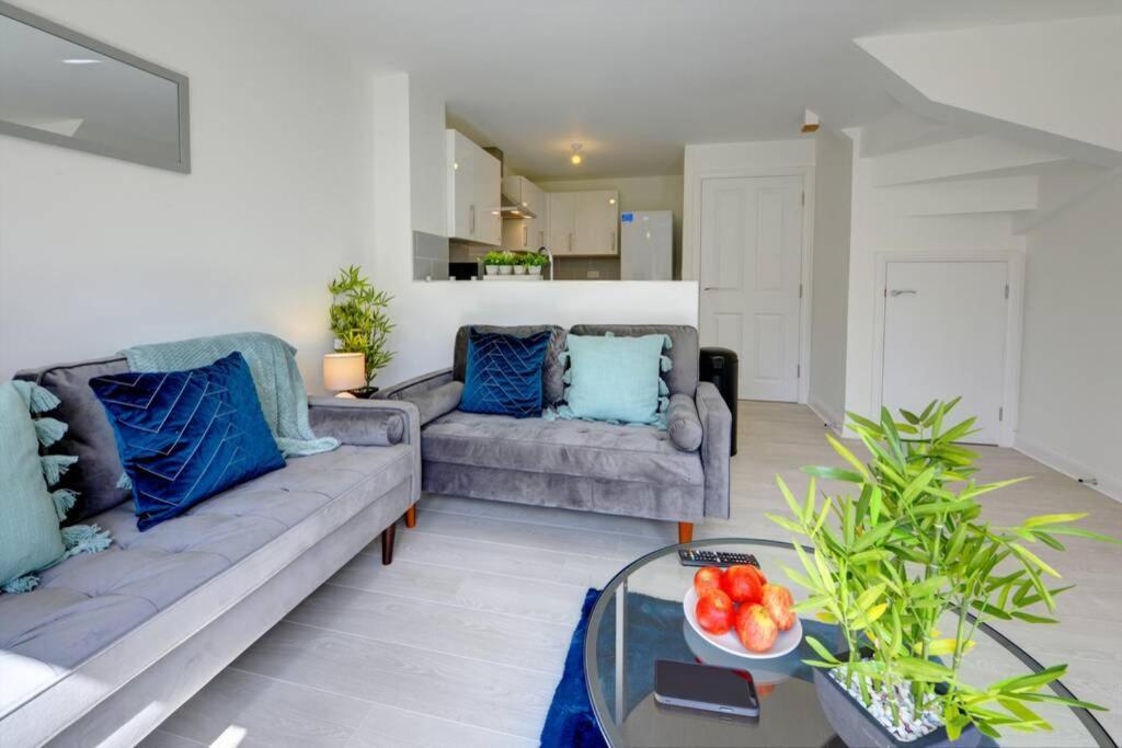 Ferienwohnung The Stratford Palace Birmingham Exterior foto